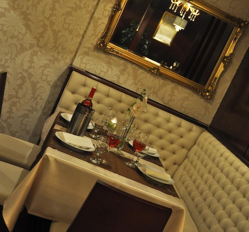Part Cafe Residence Dunakeszi Bagian luar foto